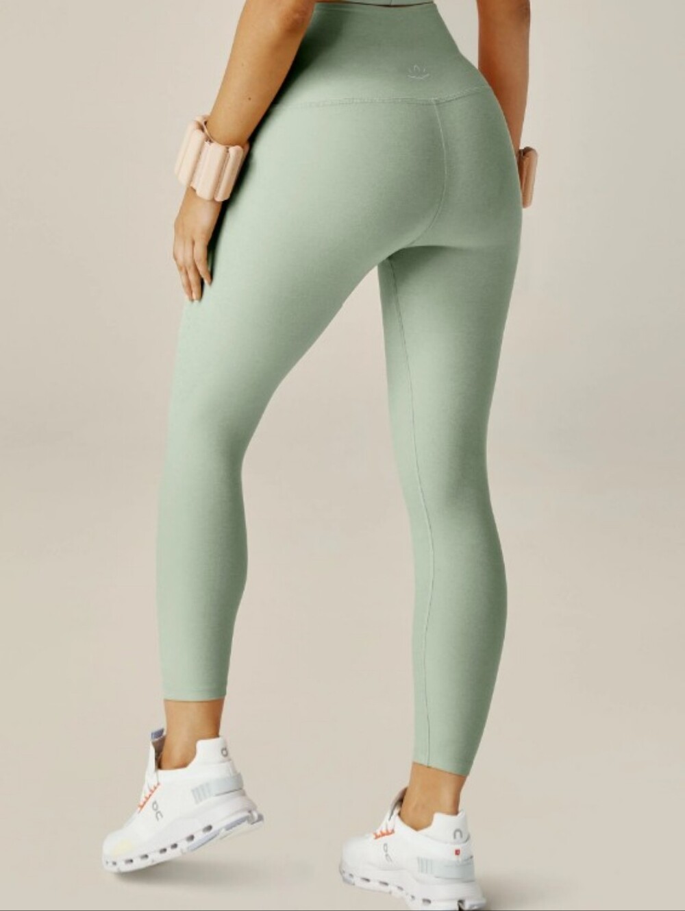 BEYOND YOGA Ready Midi Buttery Soft High Rise Leggings Women's XS Green USA Gym